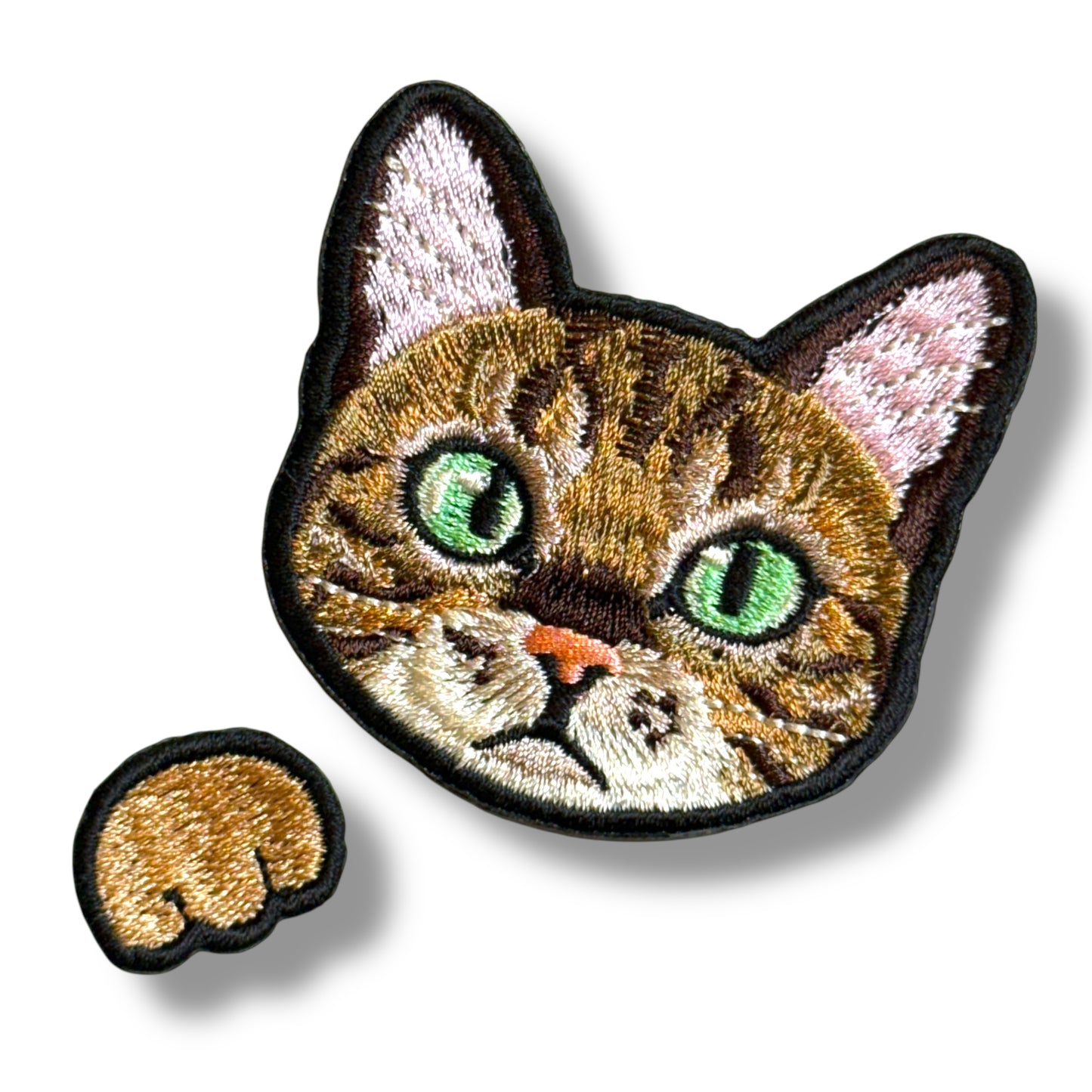 ベンガルキャットの刺繍ワッペン