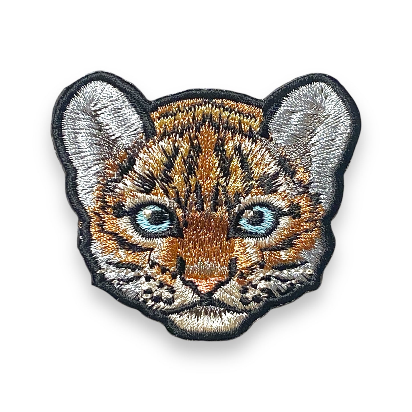 トラの刺繍ワッペン