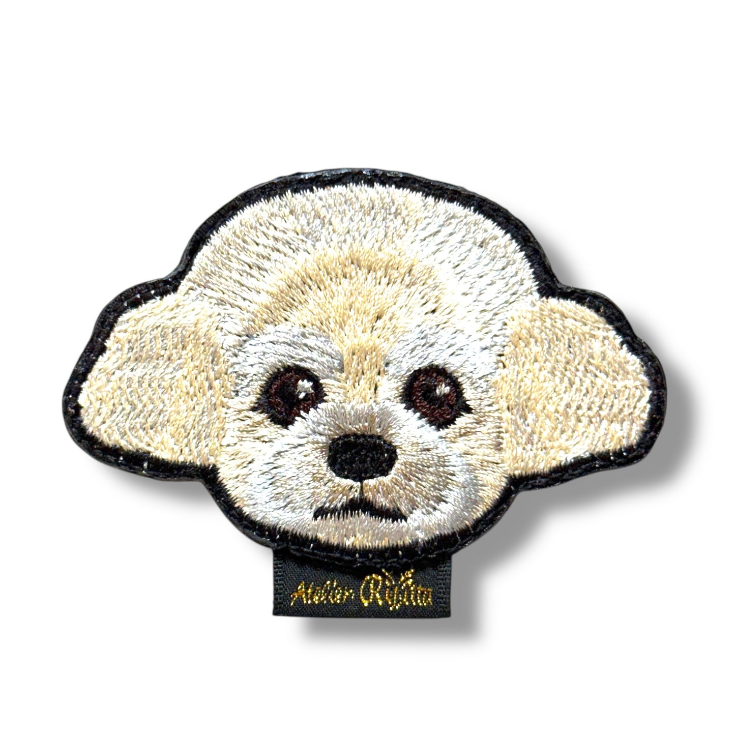 トイプードルの刺繍ワッペン