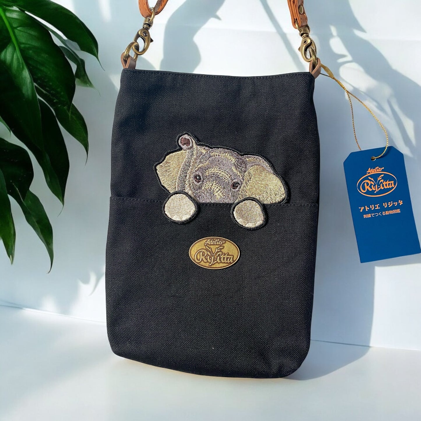 アフリカゾウの刺繍ワッペン