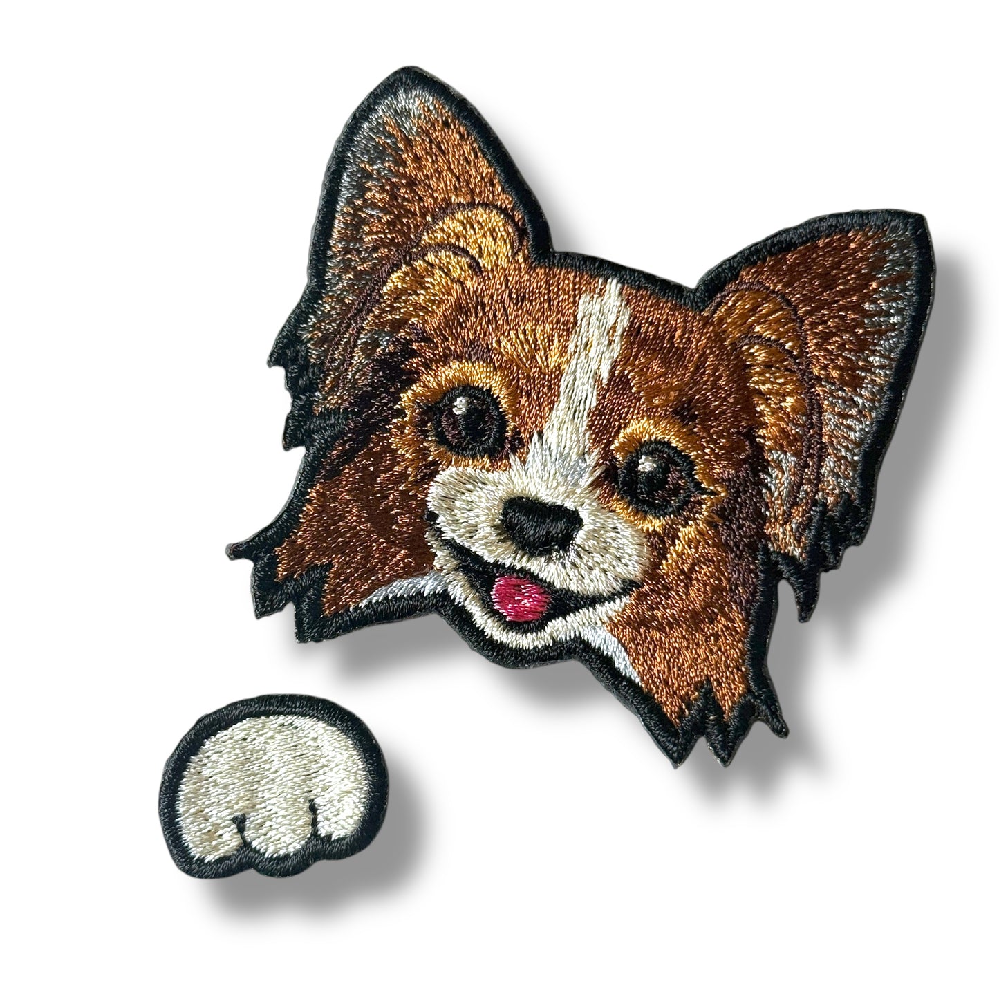 パピヨンの刺繍ワッペン