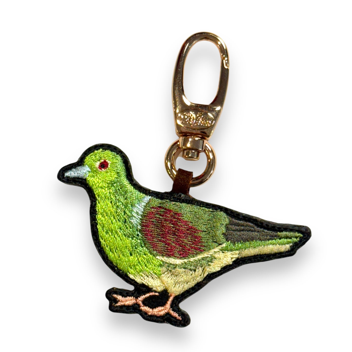 アオバトの刺繍ワッペン