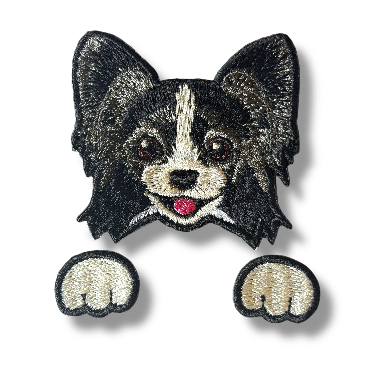 パピヨンの刺繍ワッペン