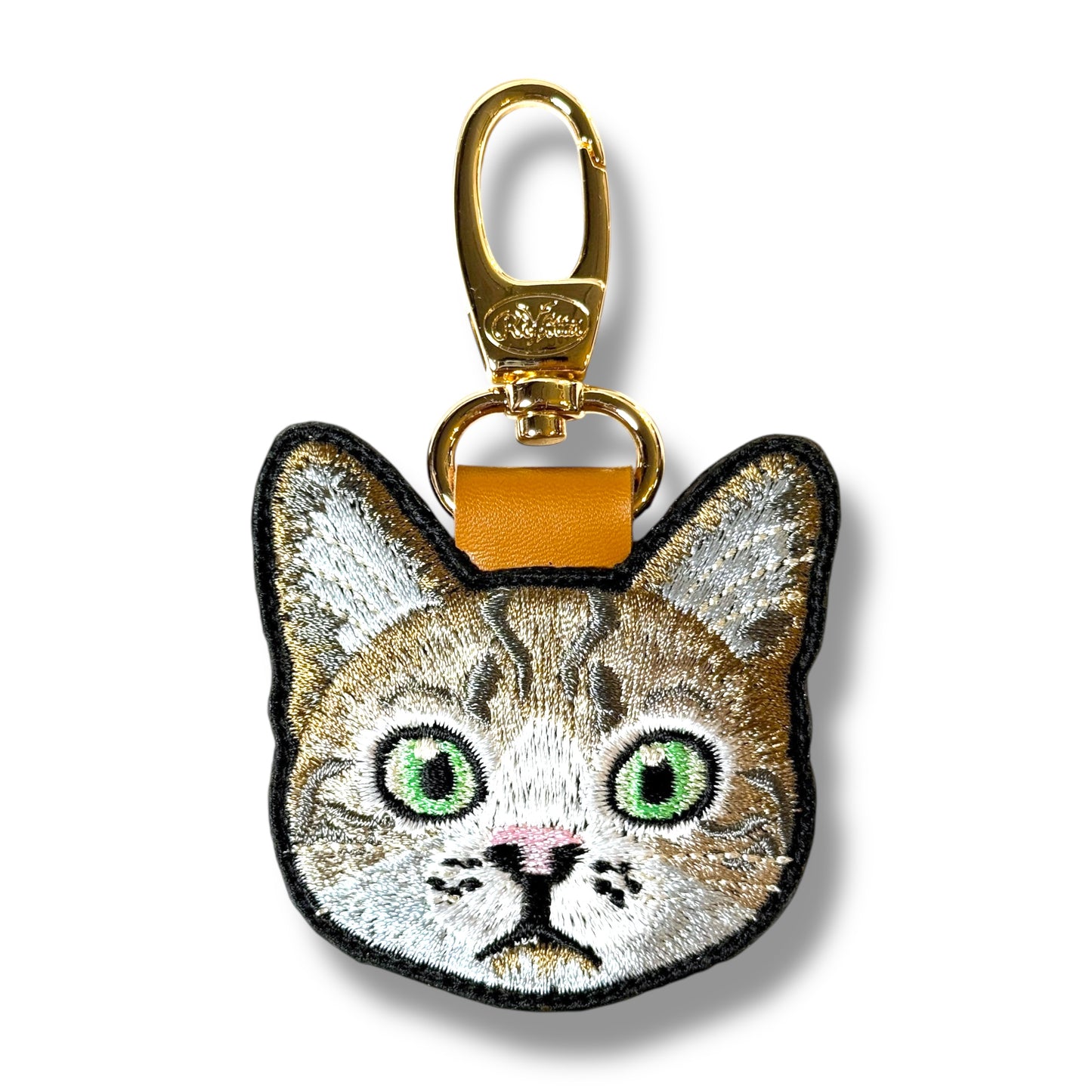 サバシロネコの刺繍ワッペン