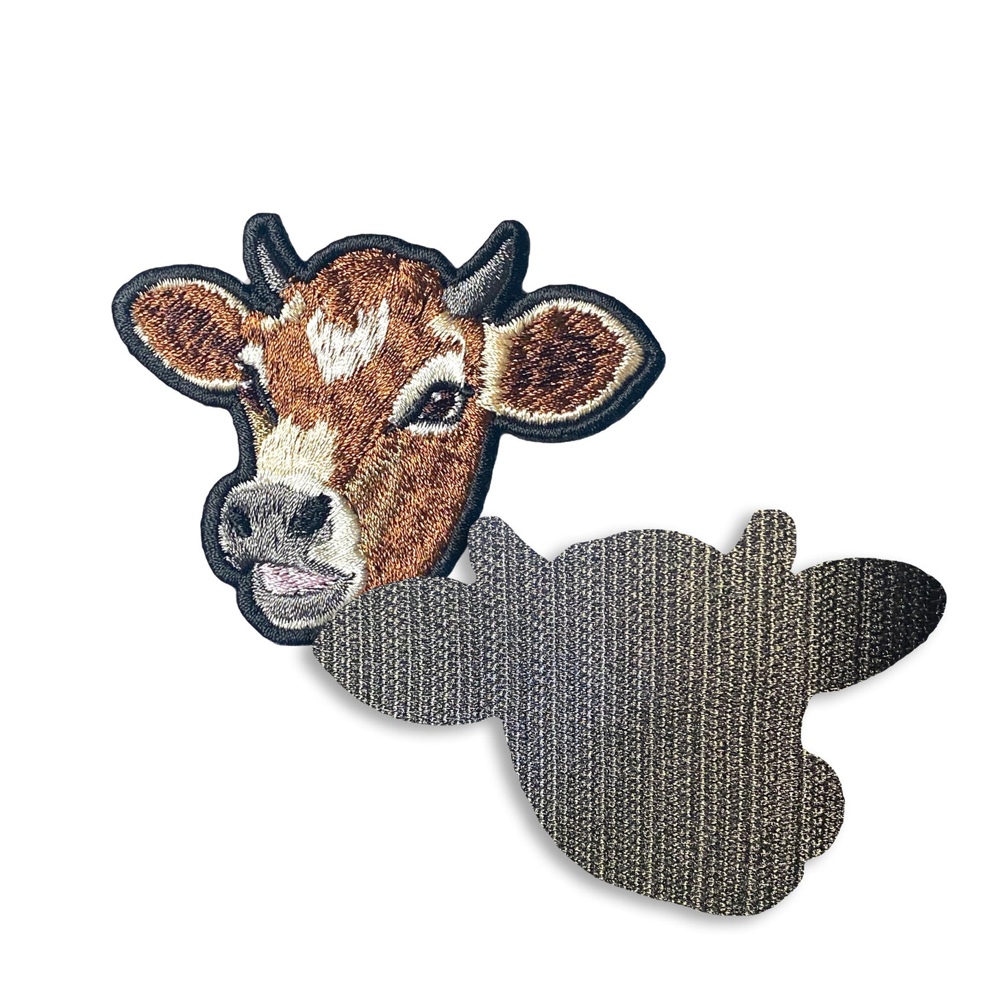 ウシの刺繍ワッペン