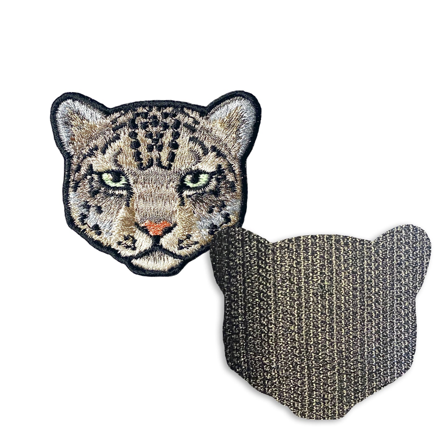 ユキヒョウの刺繍ワッペン