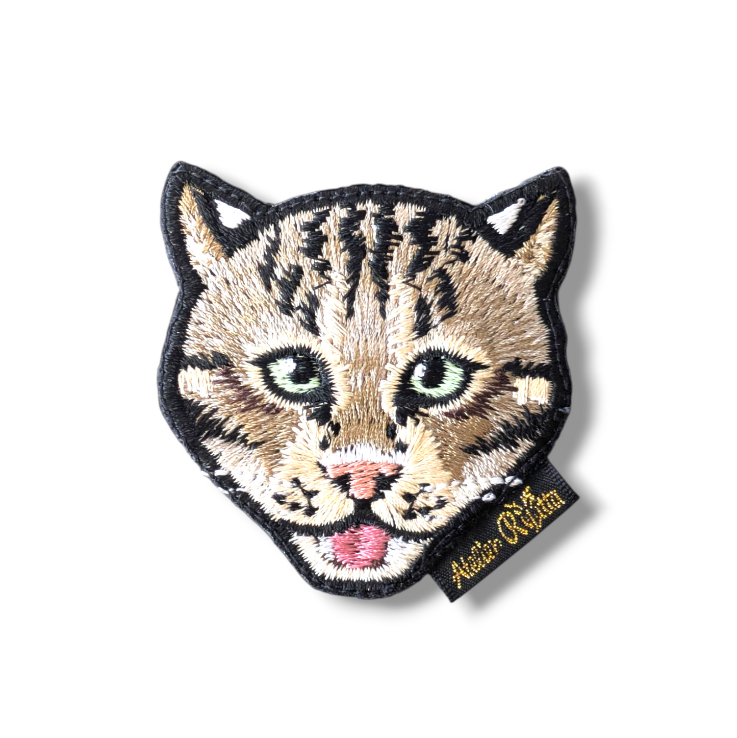 スナドリネコの刺繍ワッペン