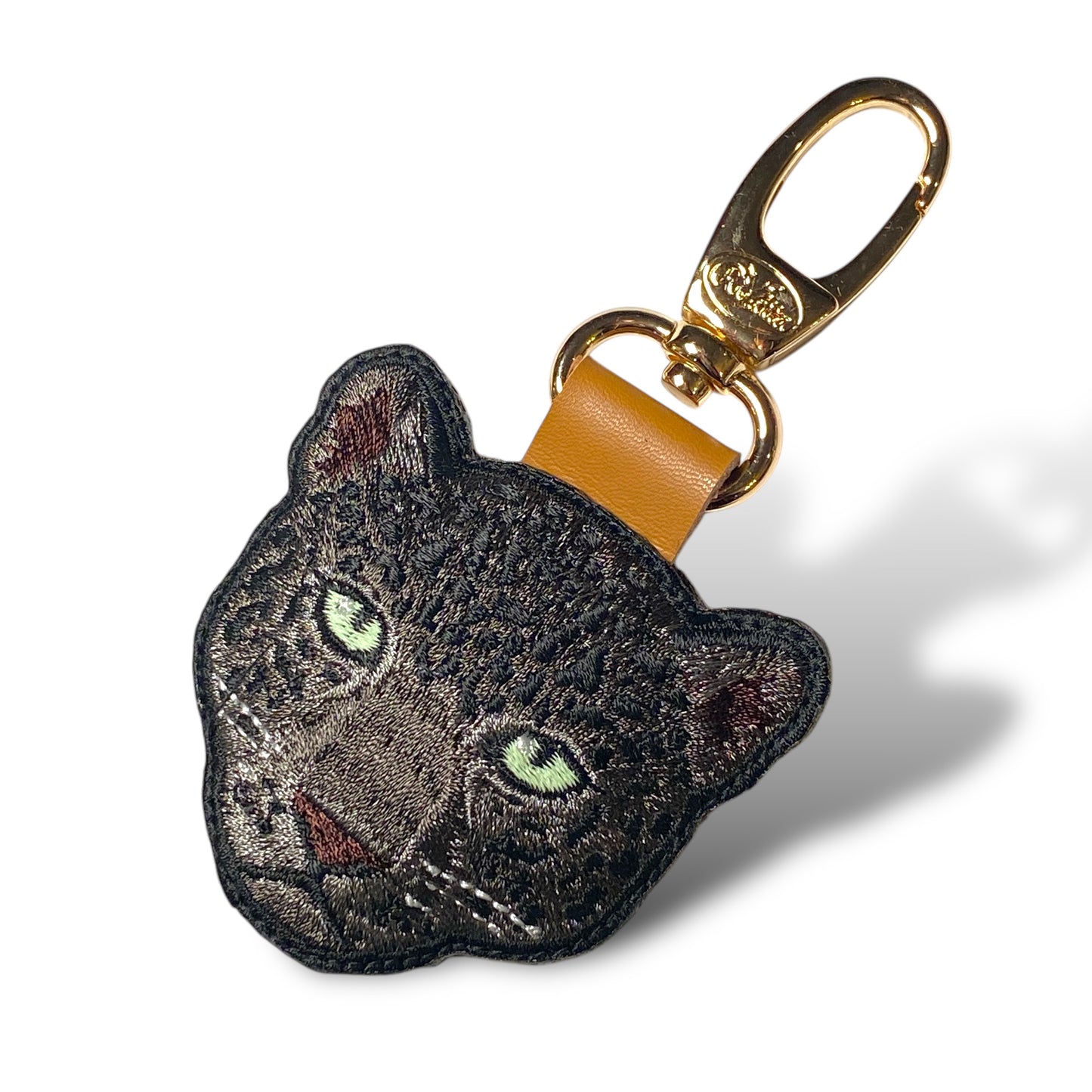 ジャガーの刺繍ワッペン