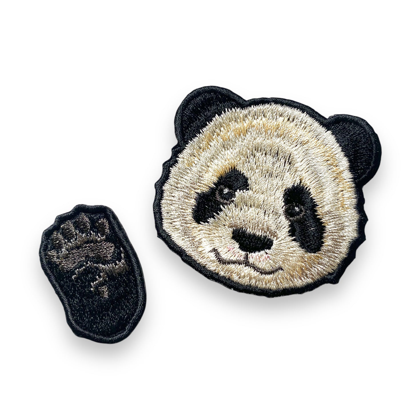 ジャイアントパンダの刺繍ワッペン