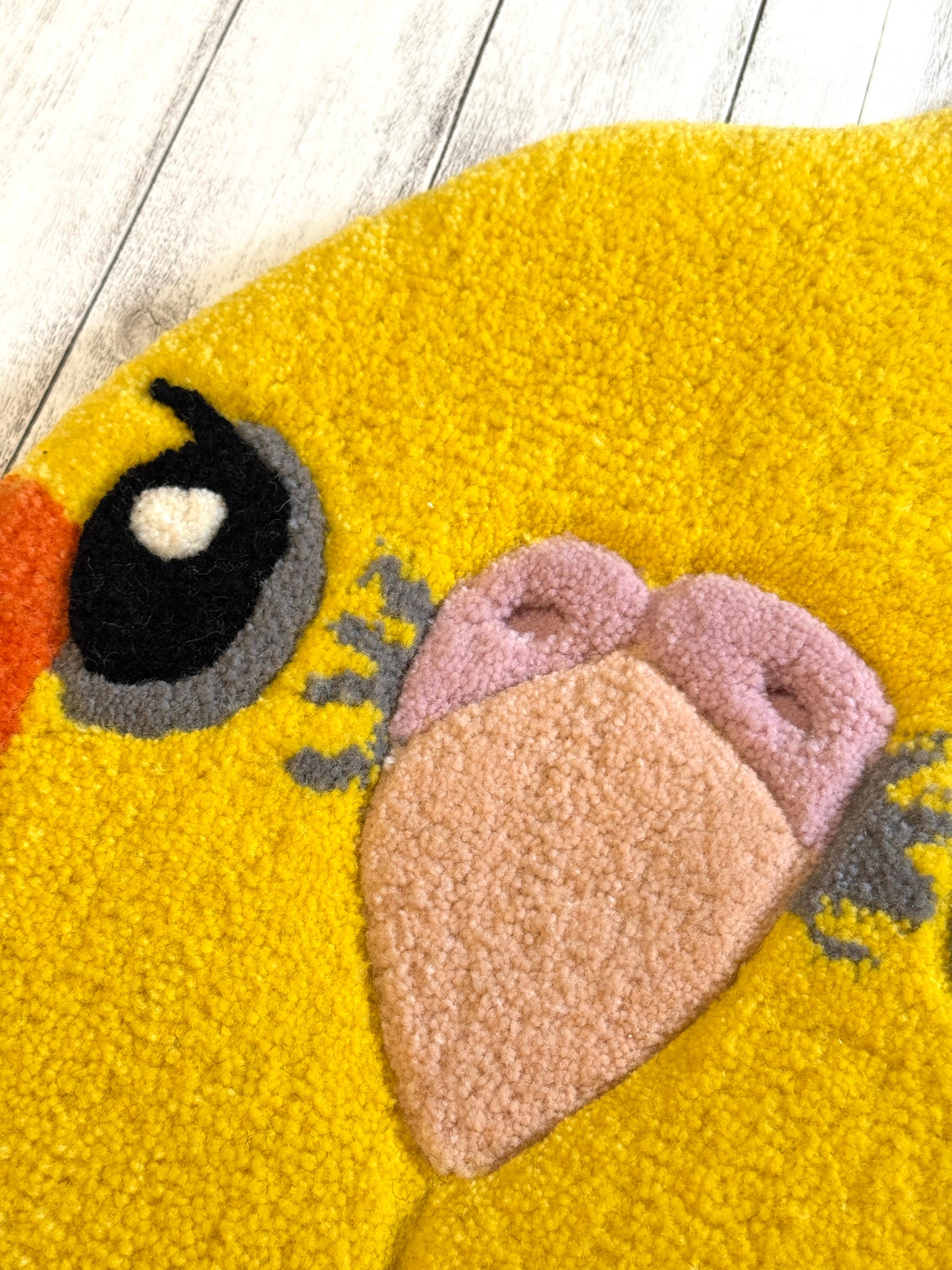 オカメインコのタフティングラグ