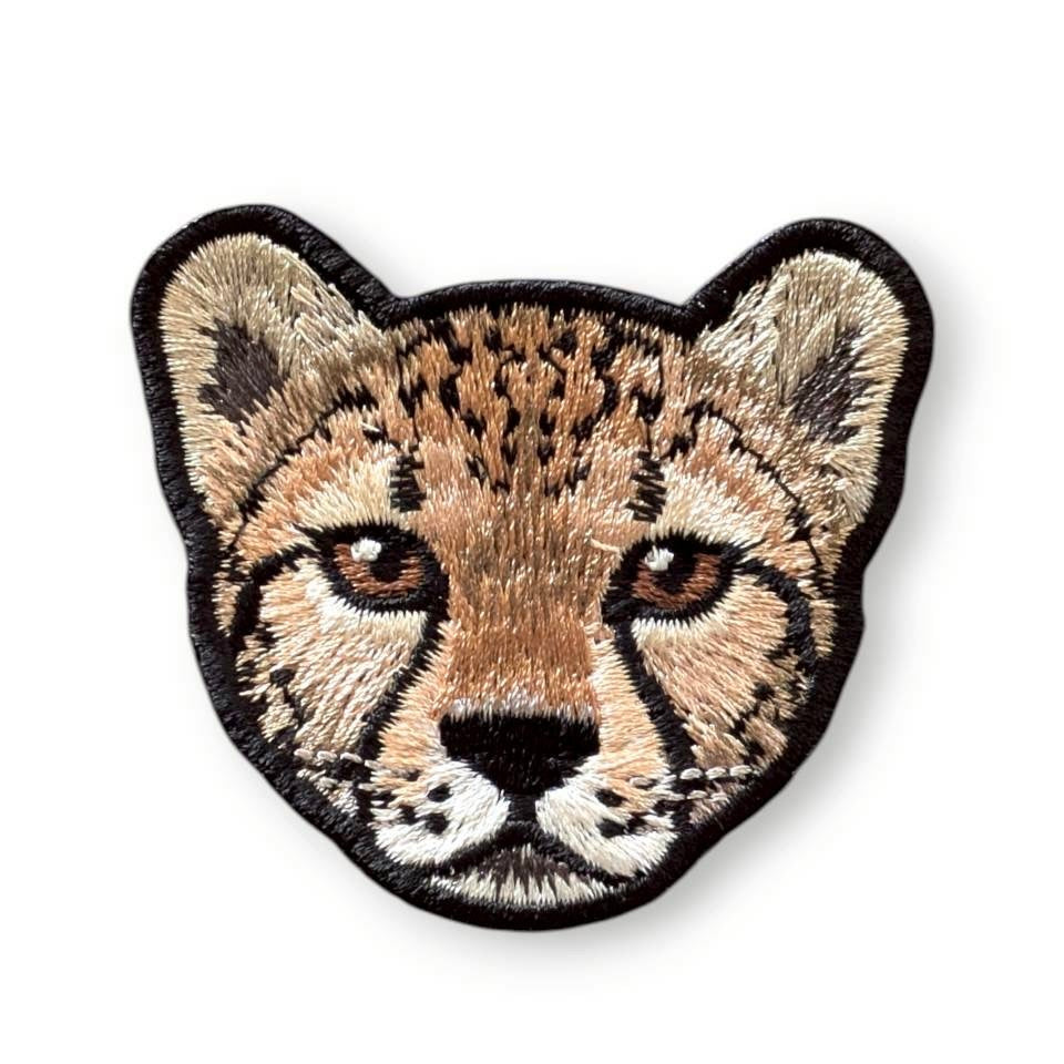 チーターの刺繍ワッペン
