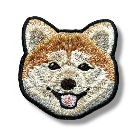 秋田犬の刺繍ワッペン