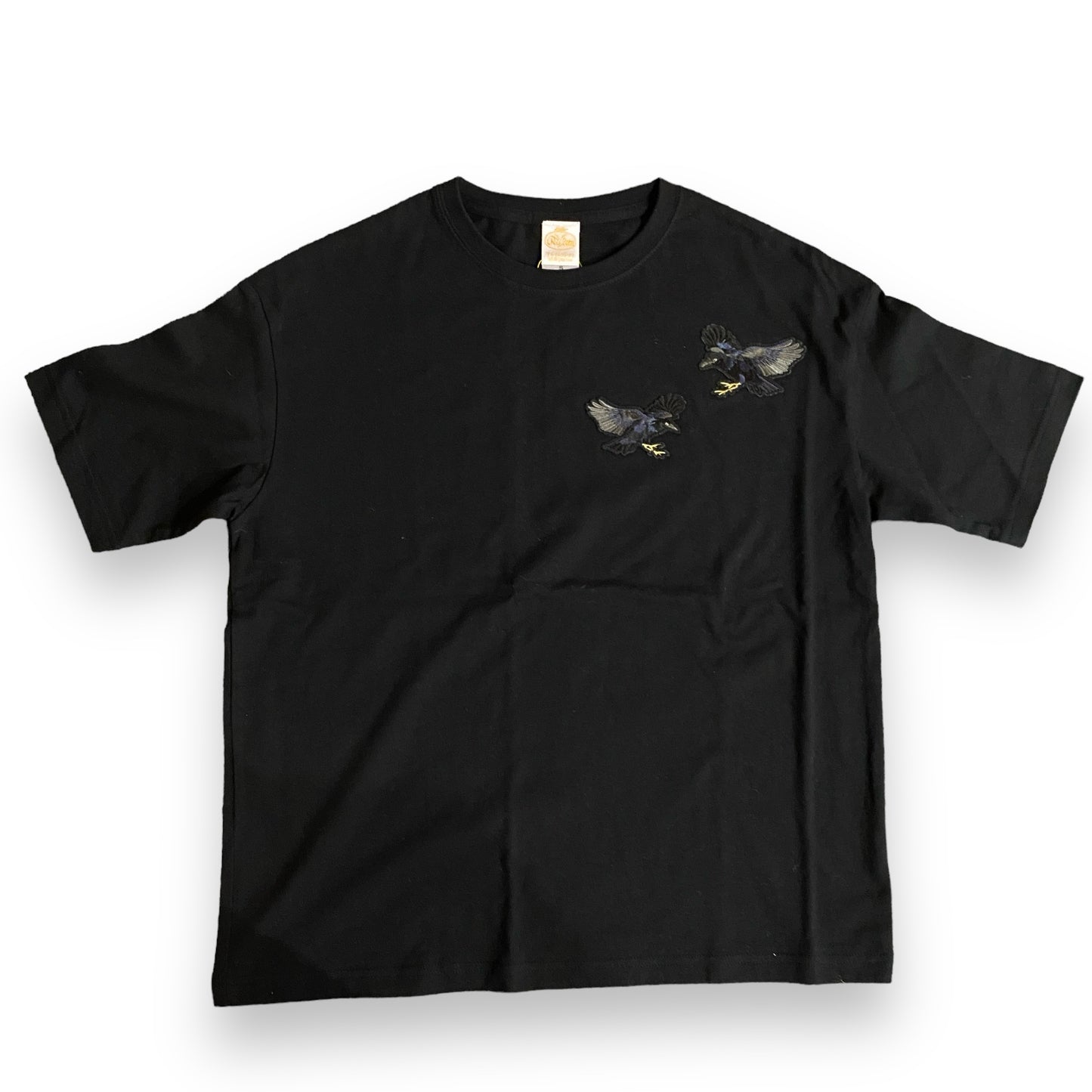 ムギンとフギンのブラックTシャツ