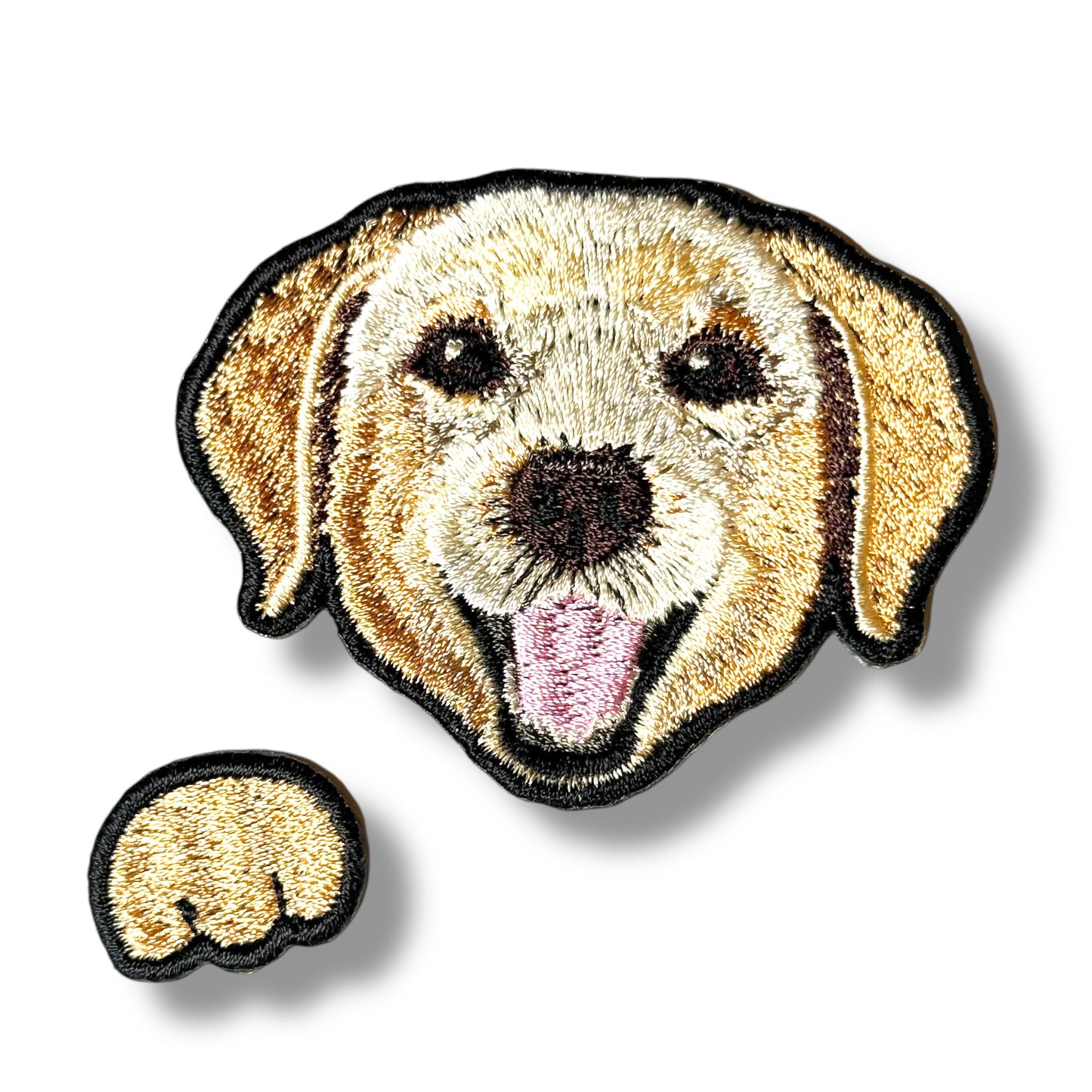 ラブラドール・レトリバーの刺繍ワッペン