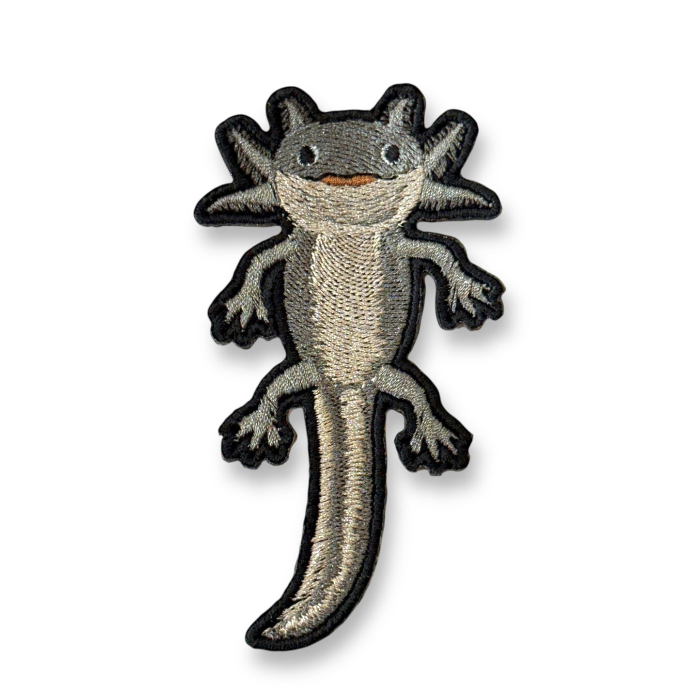 ウーパールーパーの刺繍ワッペン