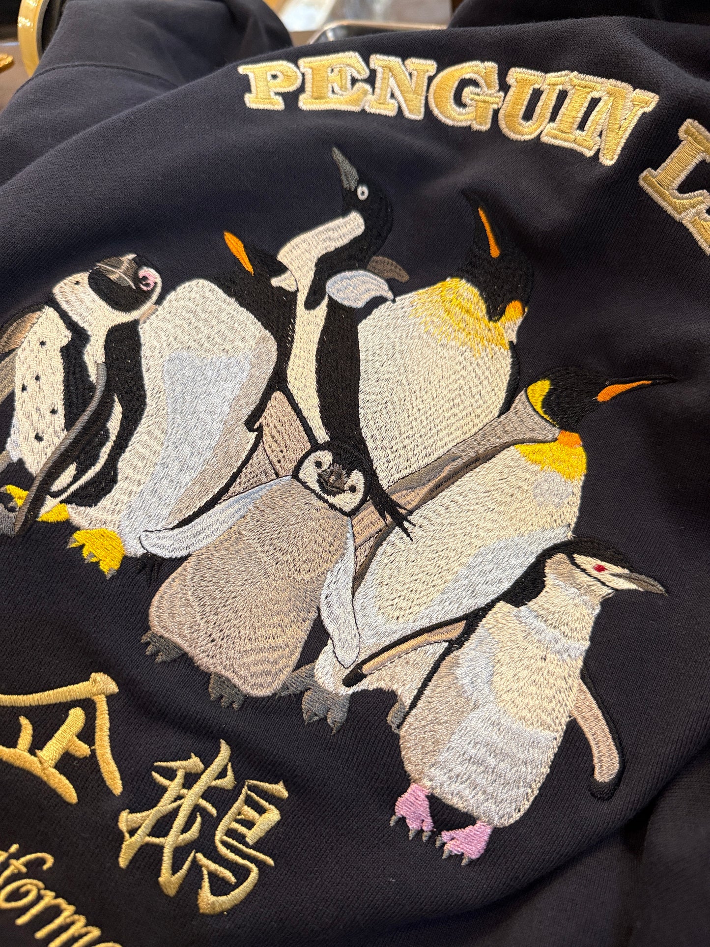 ペンギンビッグ刺繍パーカー