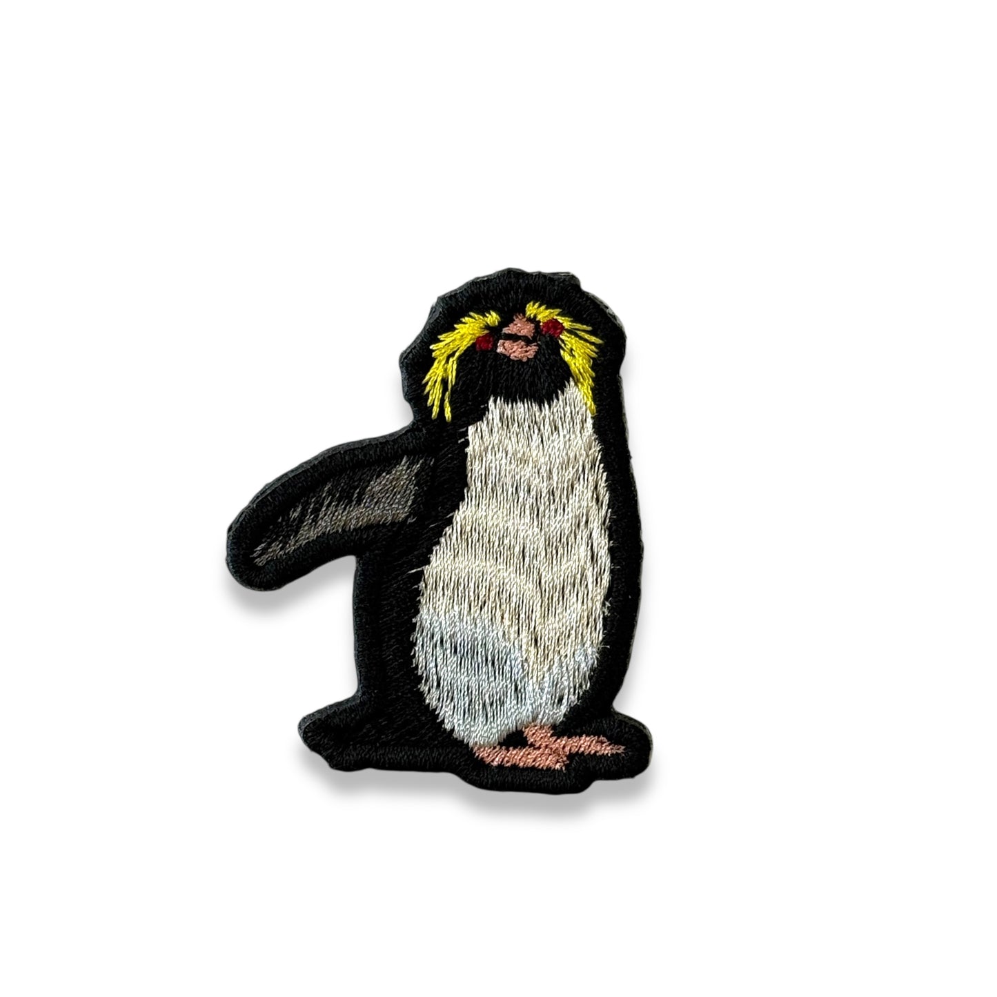 キタイワトビペンギンの刺繍ワッペン