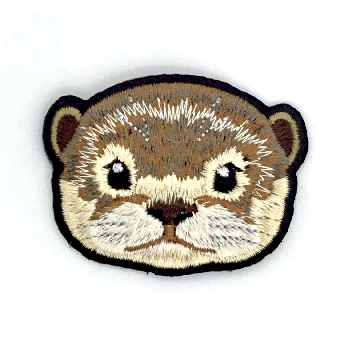 コツメカワウソの刺繍ワッペン