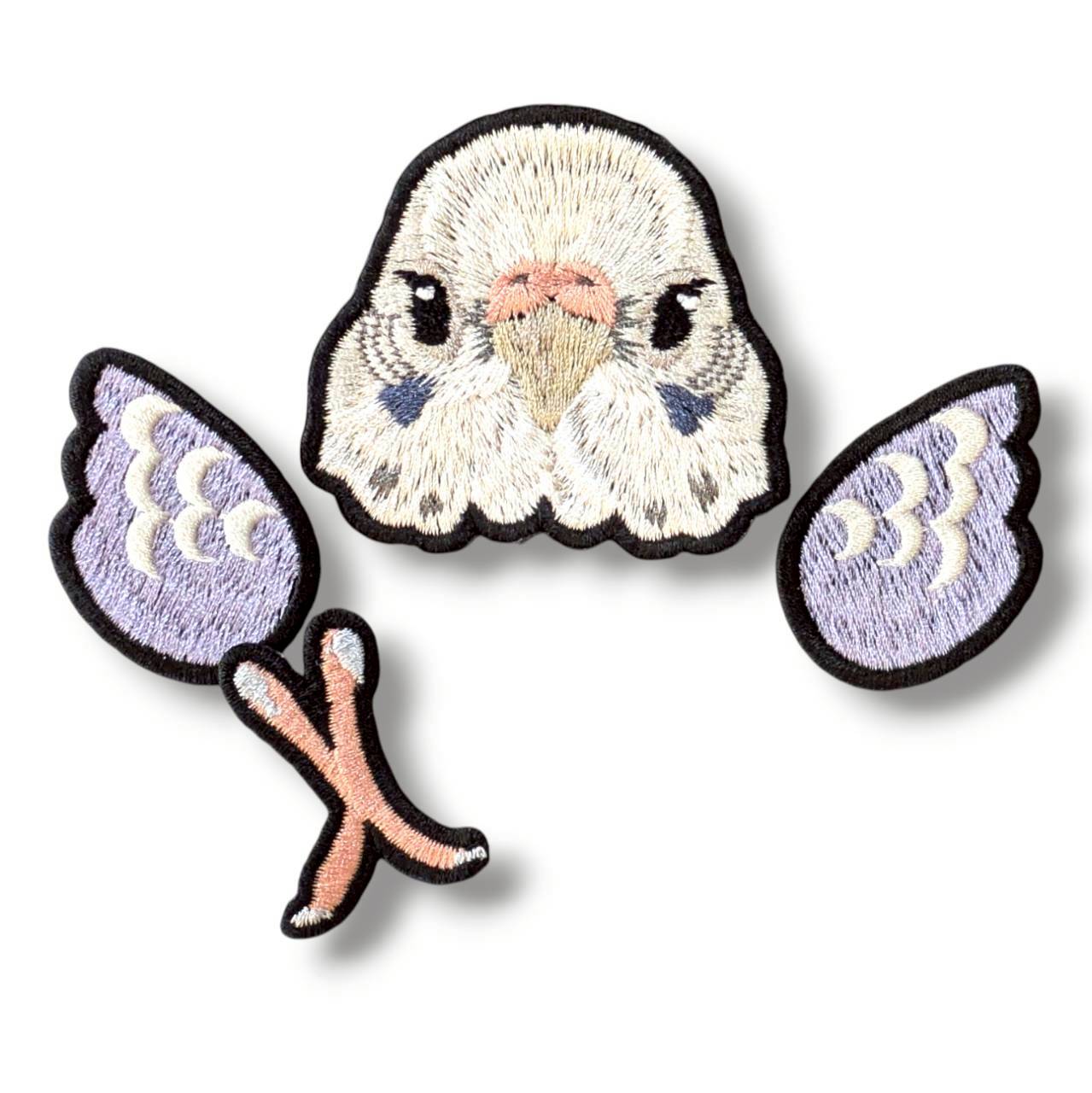 セキセイインコの証明写真刺繍ワッペン（ホワイト♀）