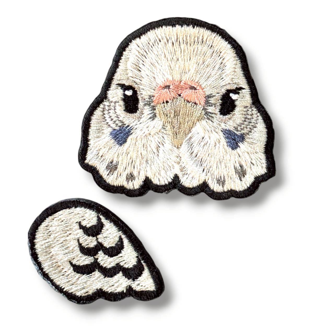 セキセイインコの証明写真刺繍ワッペン（ホワイト♀）