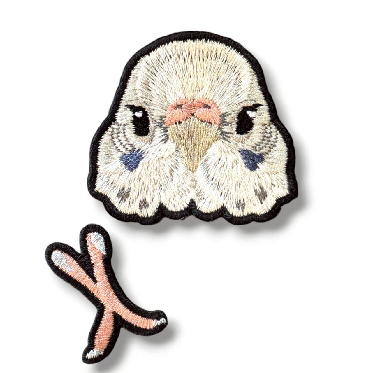 セキセイインコの証明写真刺繍ワッペン（ホワイト♀）