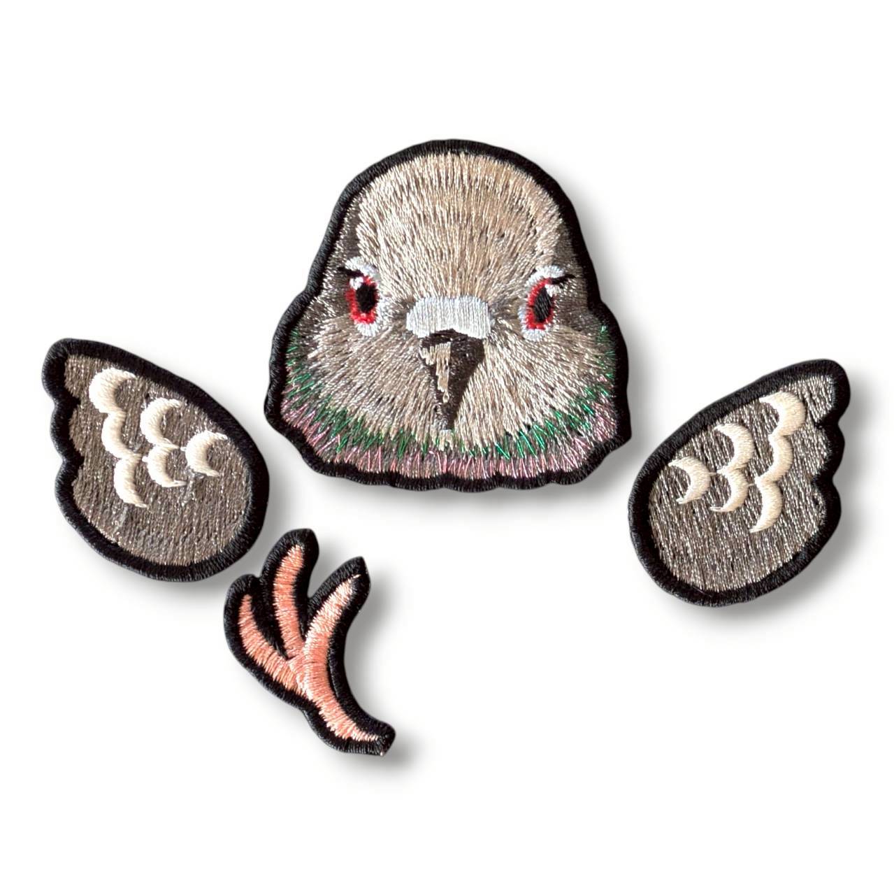 カワラバトの証明写真刺繍ワッペン