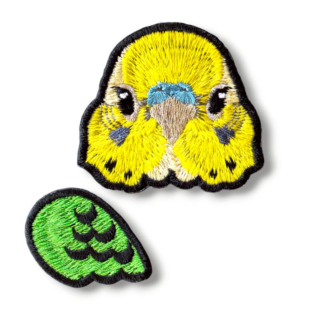 セキセイインコの証明写真刺繍ワッペン（イエロー♂）
