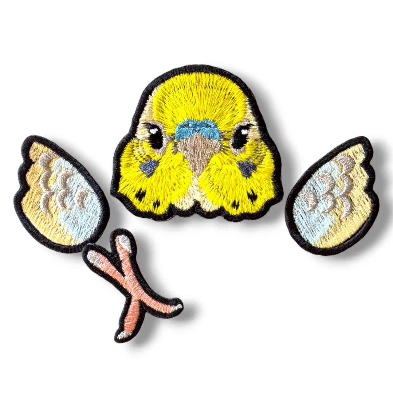 セキセイインコの証明写真刺繍ワッペン（イエロー♂）