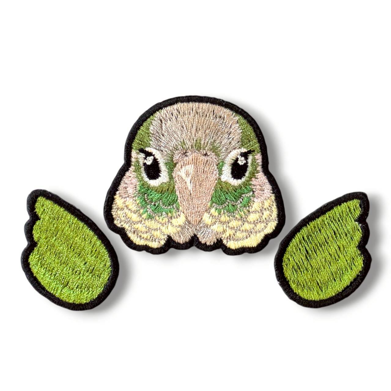 ウロコインコの証明写真刺繍ワッペン