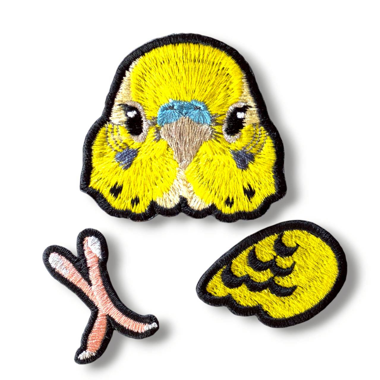 セキセイインコの証明写真刺繍ワッペン（イエロー♂）