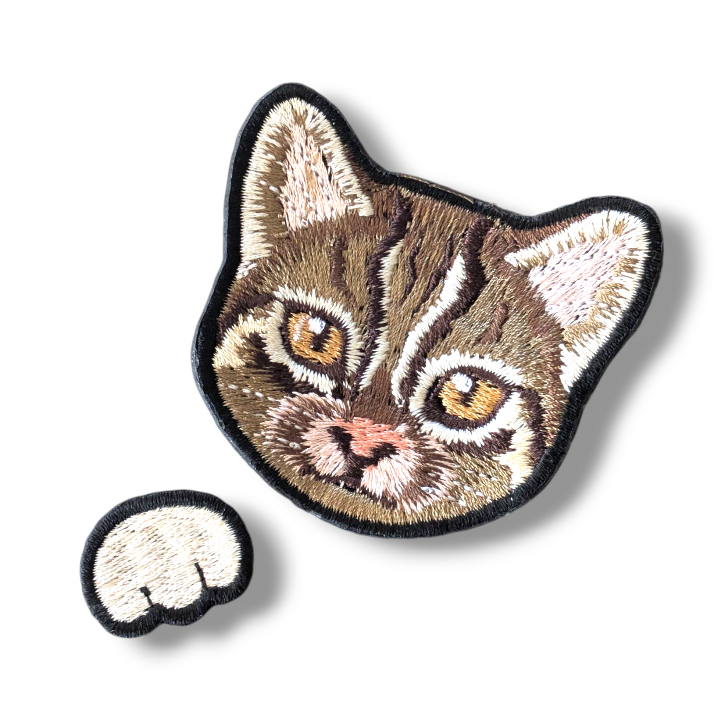 イリオモテヤマネコの刺繍ワッペン