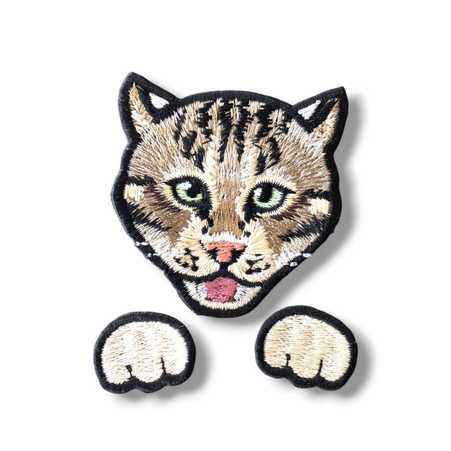 スナドリネコの刺繍ワッペン