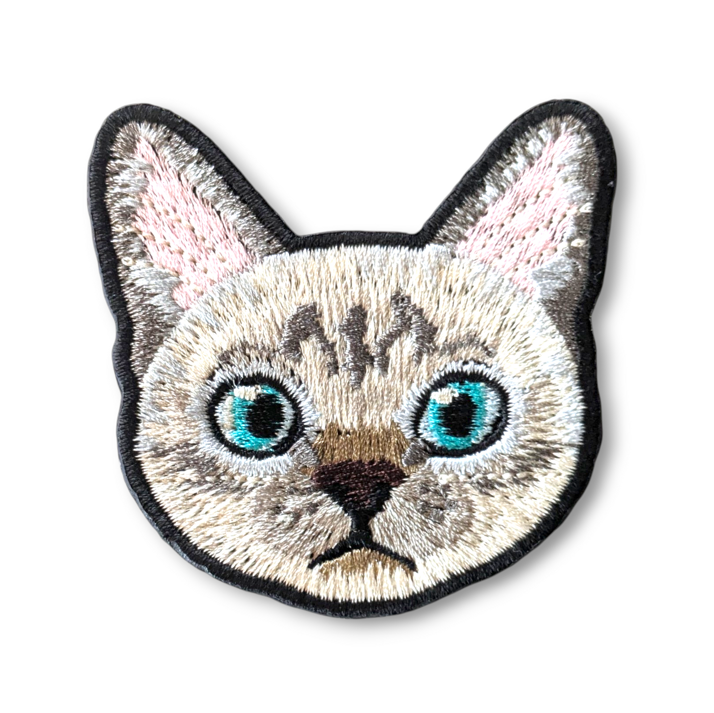 シャムミックスの刺繍ワッペン