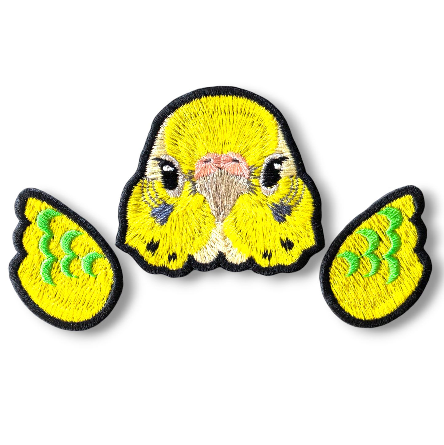 セキセイインコの証明写真刺繍ワッペン（イエロー♀）