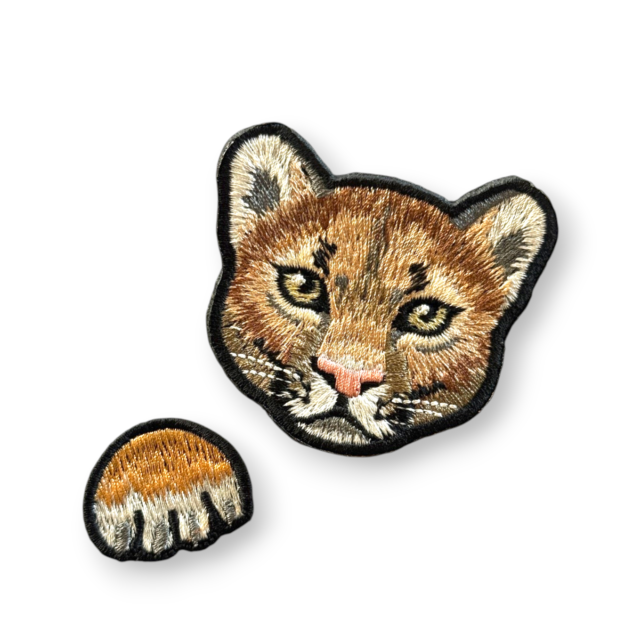 ピューマの刺繍ワッペン