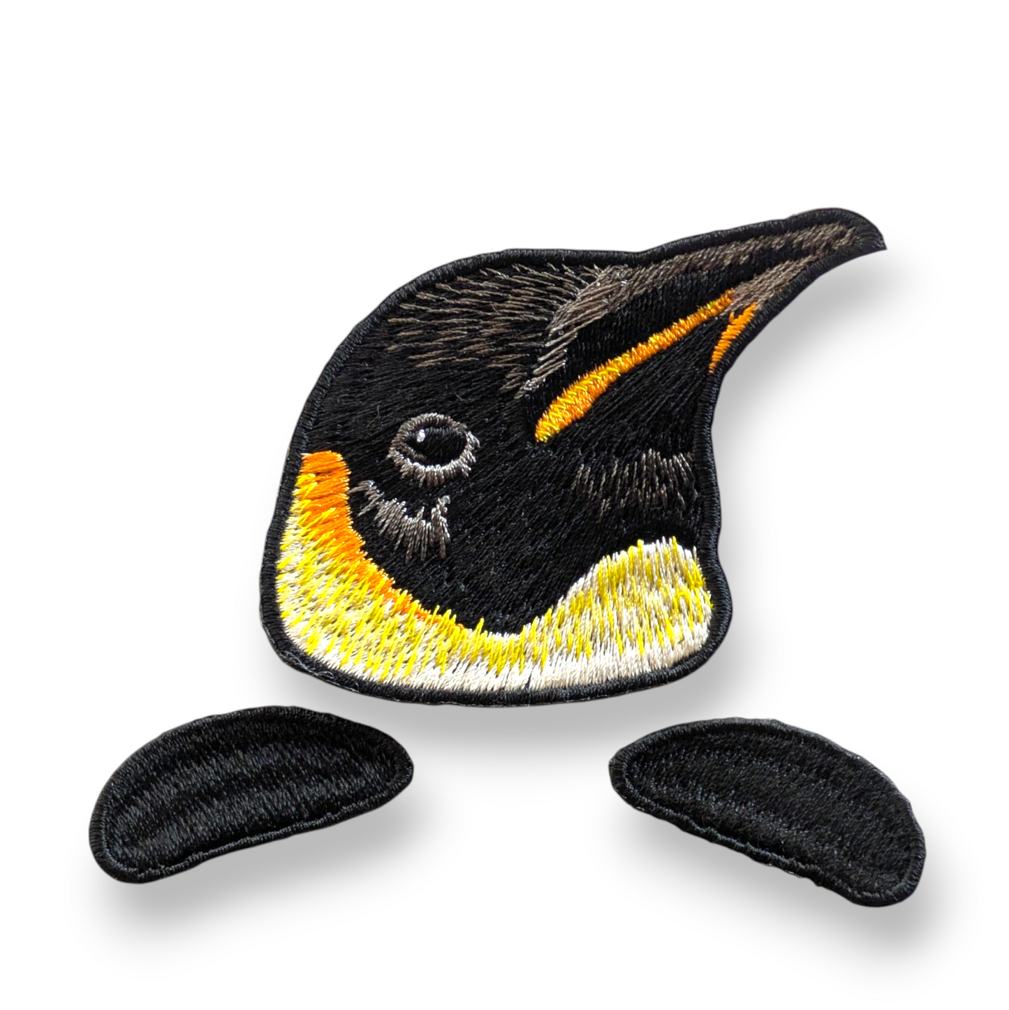 コウテイペンギンの証明写真刺繍ワッペン