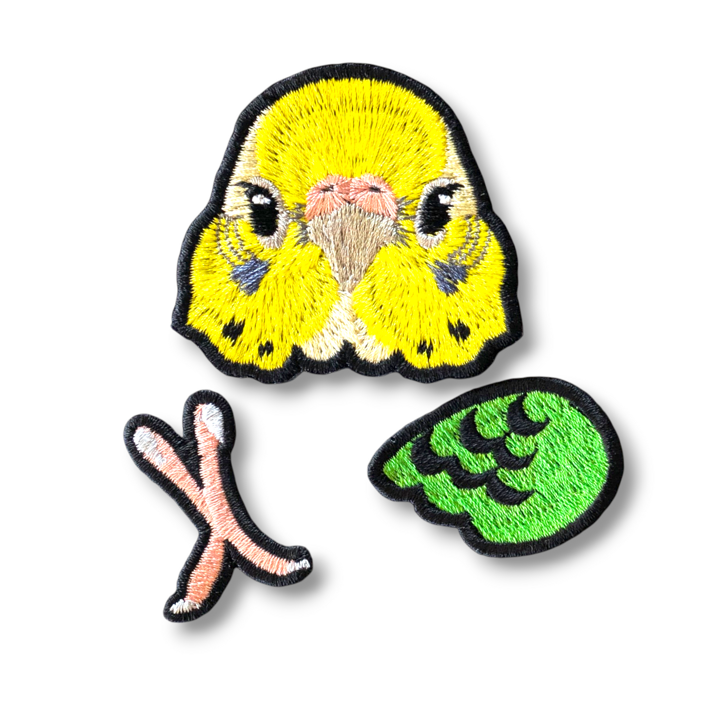 セキセイインコの証明写真刺繍ワッペン（イエロー♀）