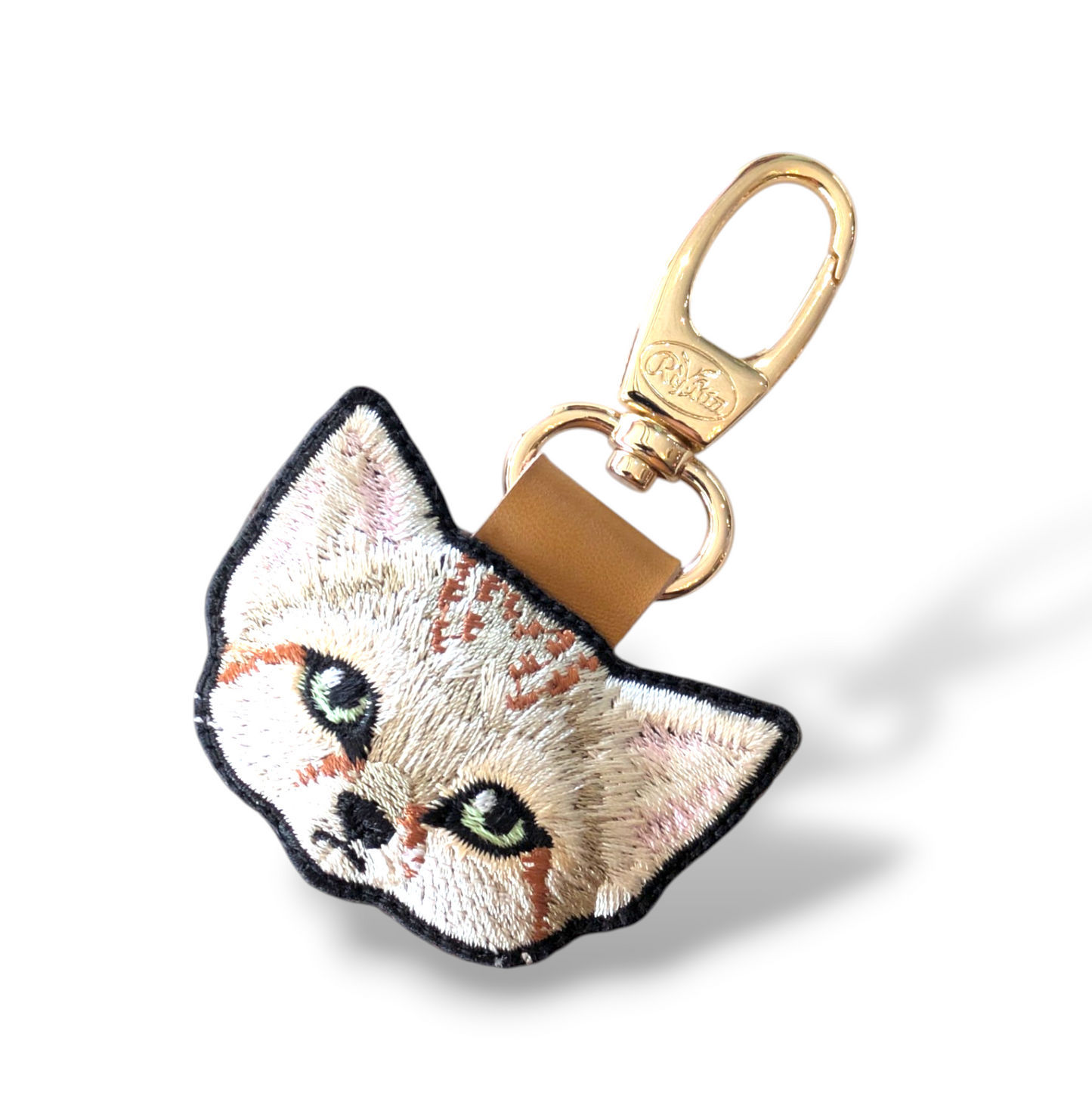 スナネコの刺繍ワッペン