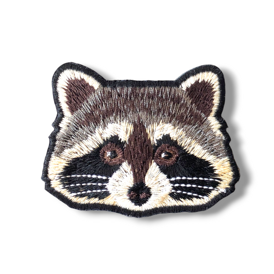 アライグマの刺繍ワッペン